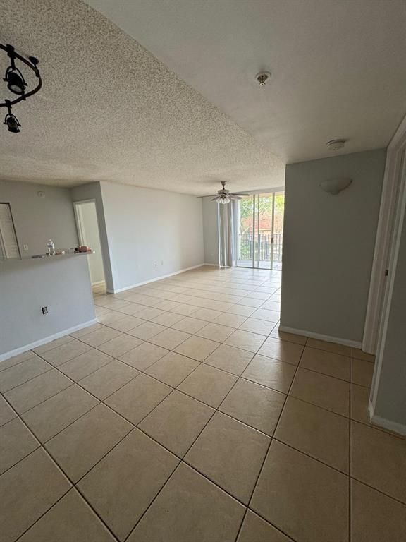 4808 N State Rd 7 #204